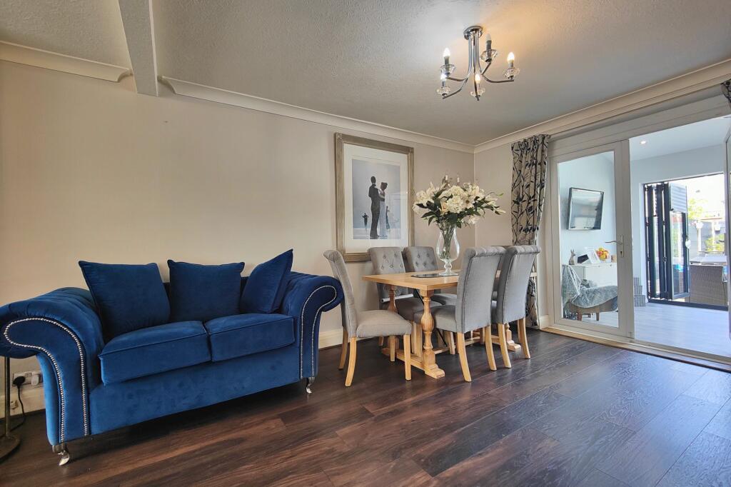 Open Plan &amp; Extended