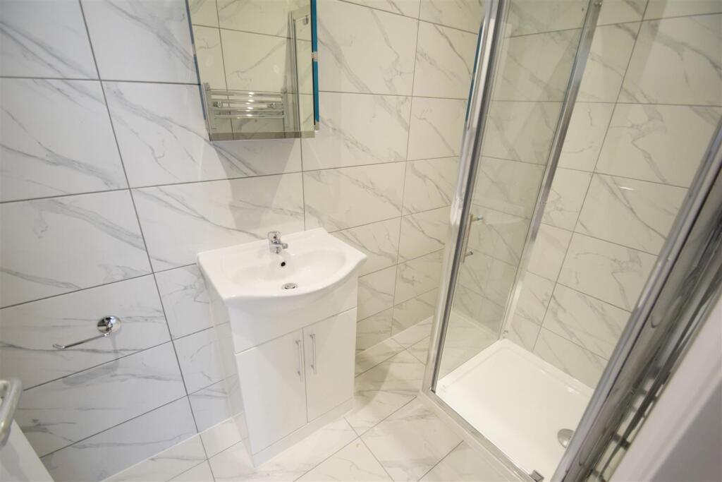 Bedroom One &amp; ensuite