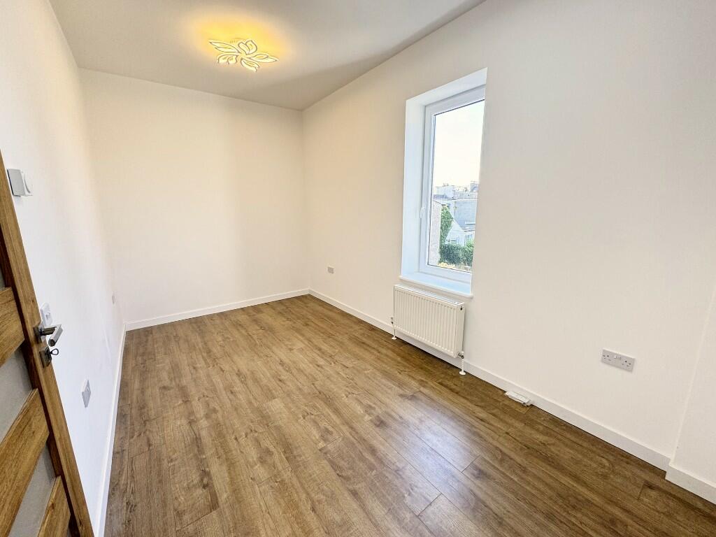 Bedroom 3 (1)