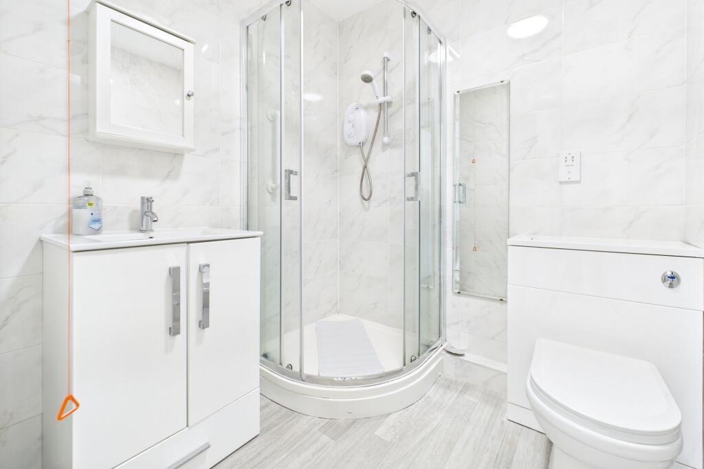Modern Shower Room