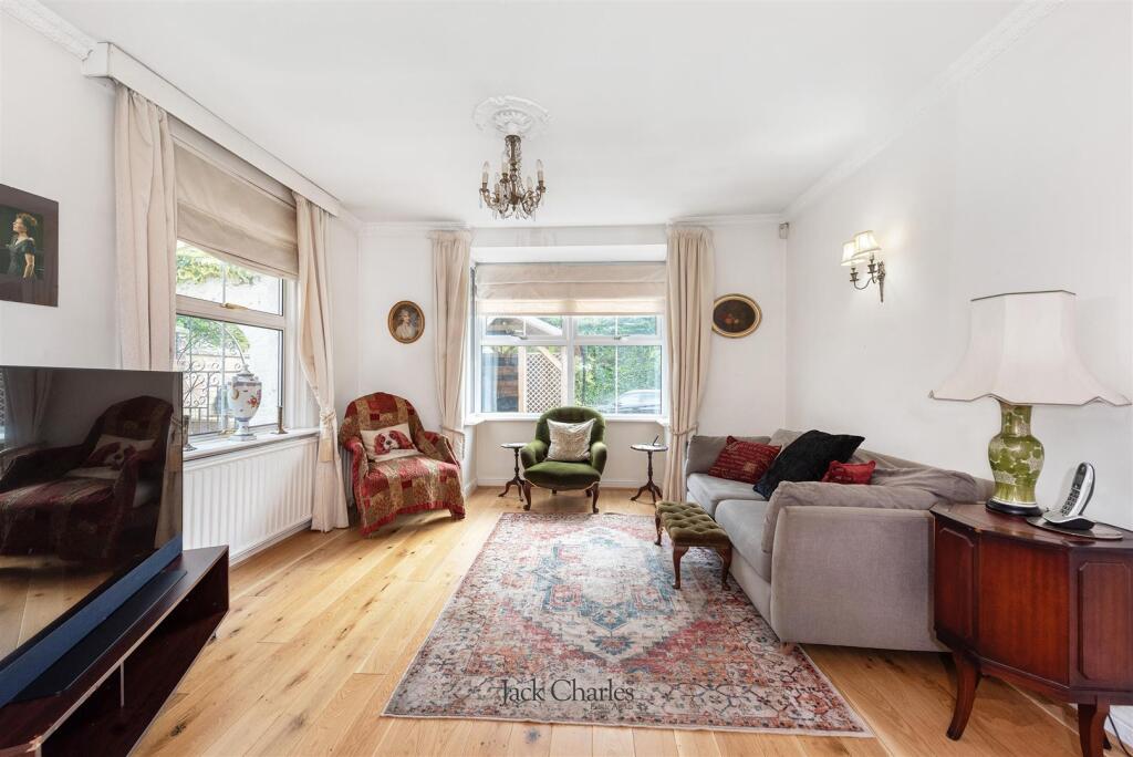 69 Cornwallis Avenue, TN10 4ET 010.jpg