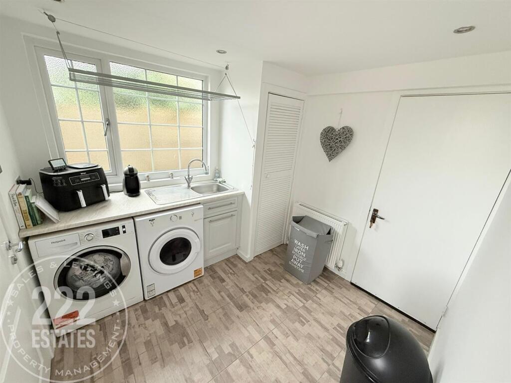 PHOTO-2025-10-20-13-51-10 (9).jpg