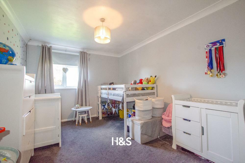 118 heathmere drive bedroom 2.jpg