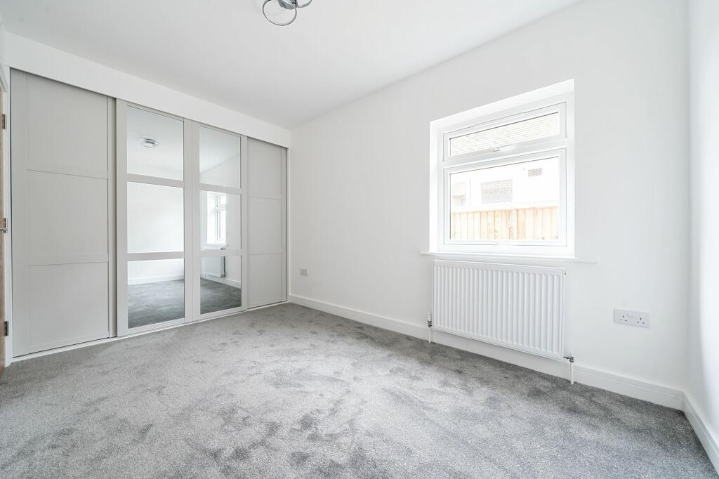 Bedroom One (3)