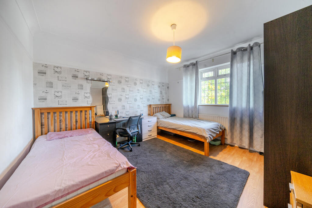 1364197-16-68e785...