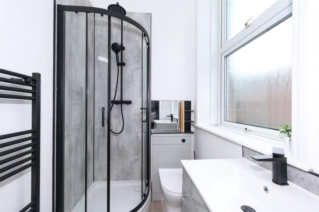 En-Suite Example