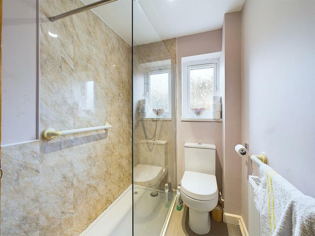 Family Shower Room