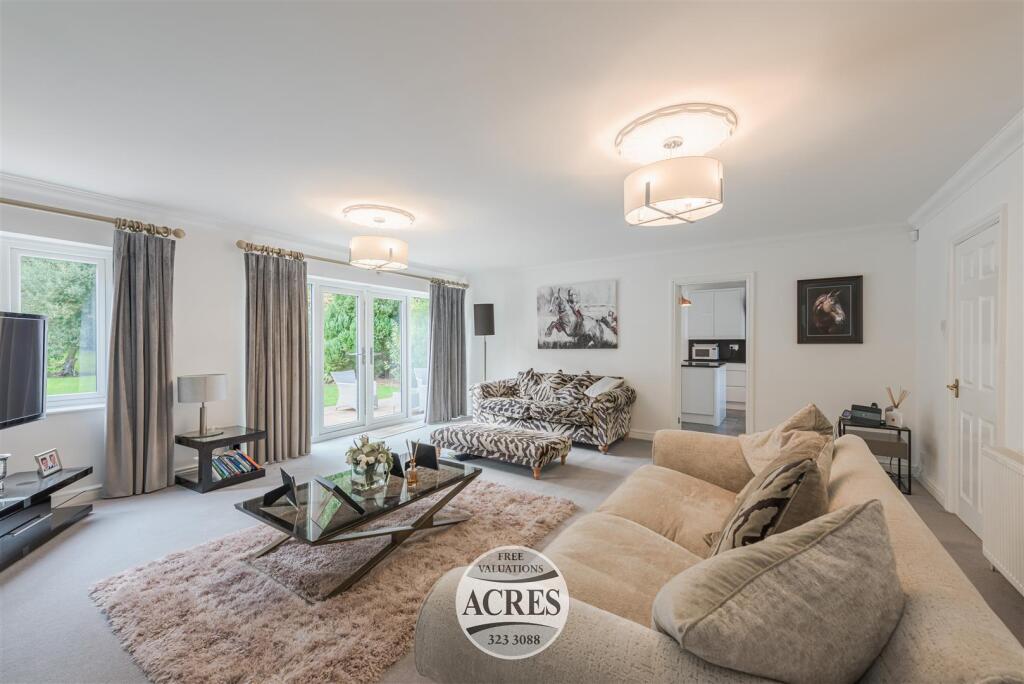 TheSpinney (12) (Large).jpg