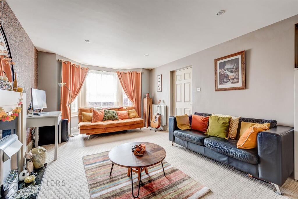 25TaptonMountClose(Interior)-21.jpg