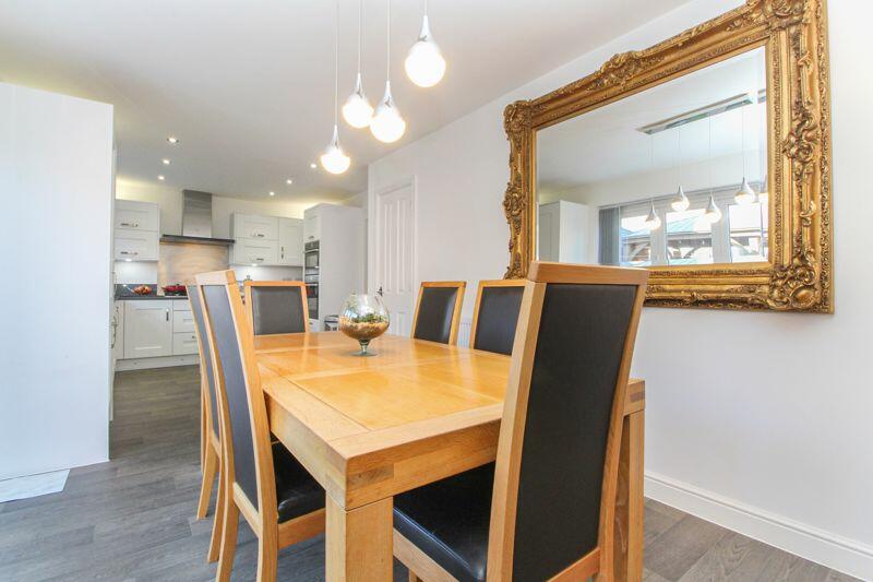 Kitchen/Diner/Family
