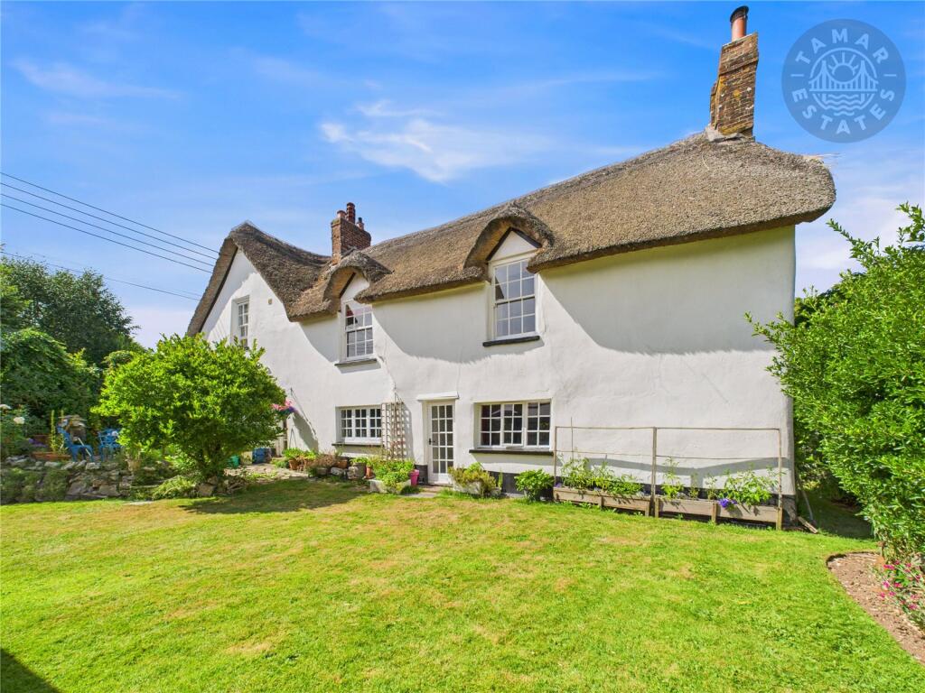 Grounds &amp; Cottage