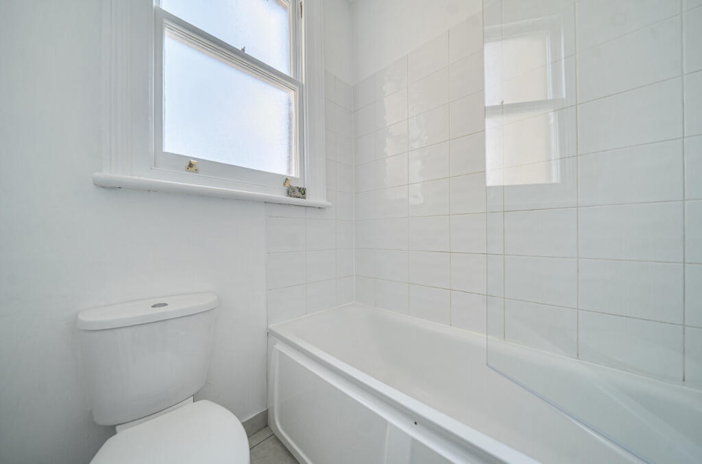 1293766-17-682b18...