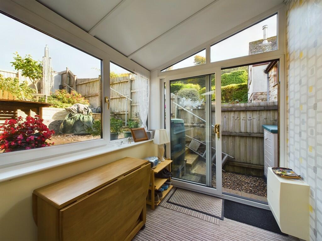 CAM02089G0-PR0325...