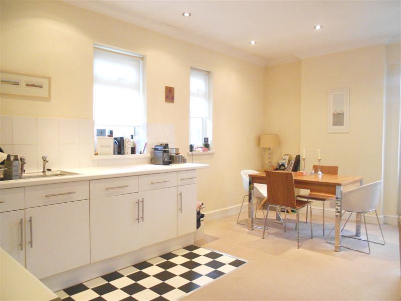 ashleigh kitchen diner (Medium)