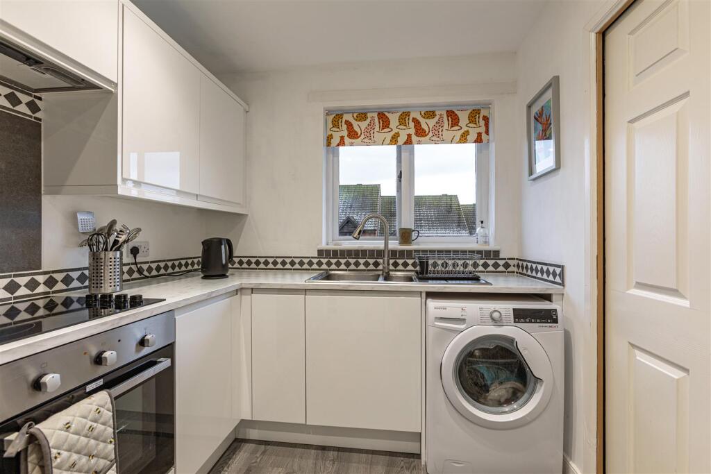 56 Kingsknowes Village Galashiels 12.JPG