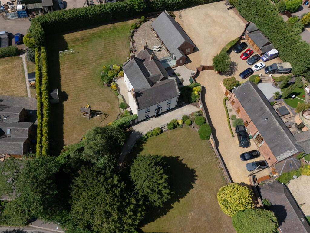 Hammerwhich Place Farm Drone-2.jpg