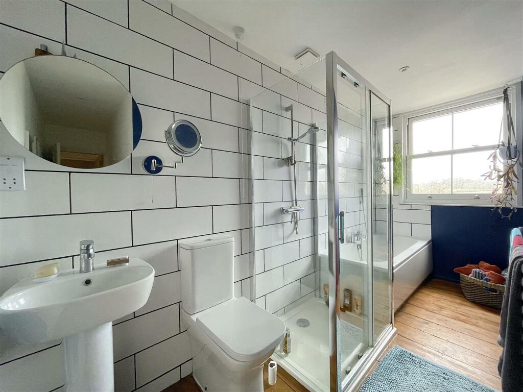 Family Bathrooom One (1).jpeg