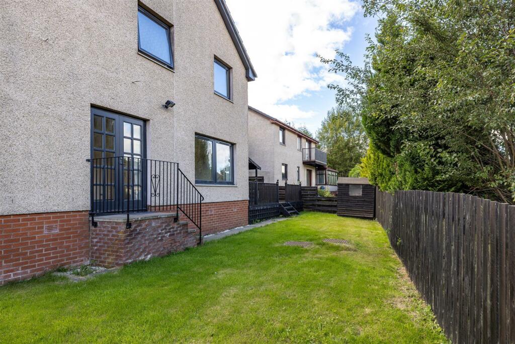 3 Woodside Drive Galashiels 48.JPG