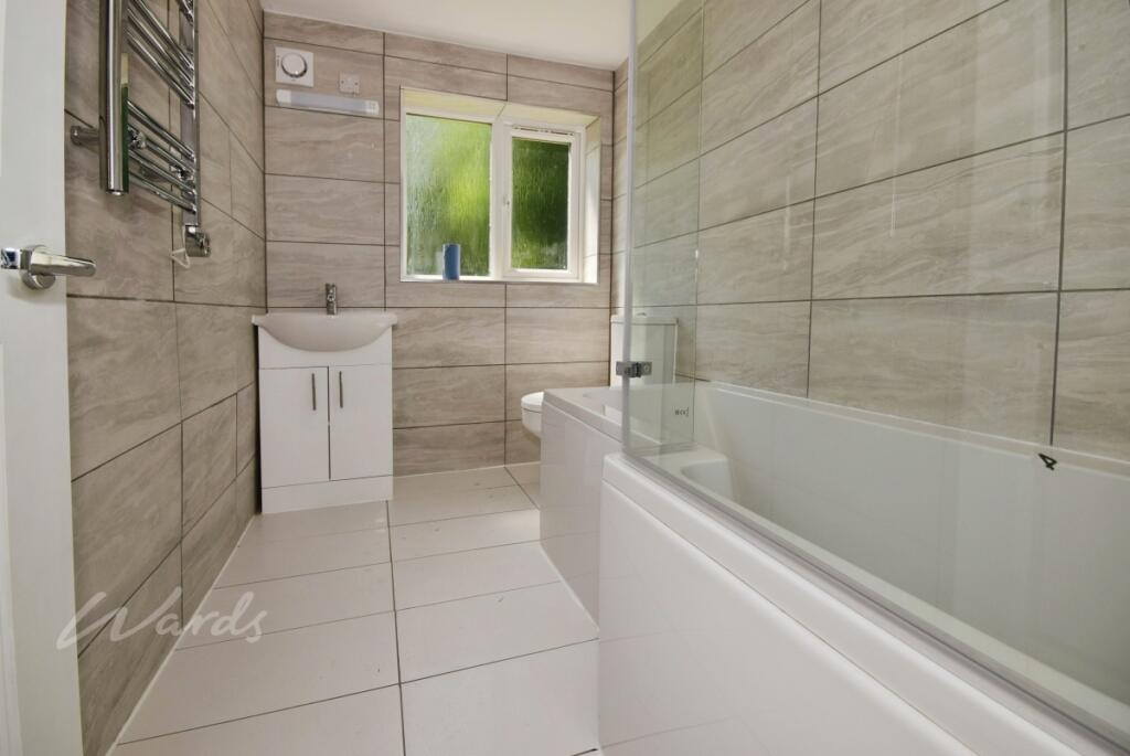 bill street bathr...