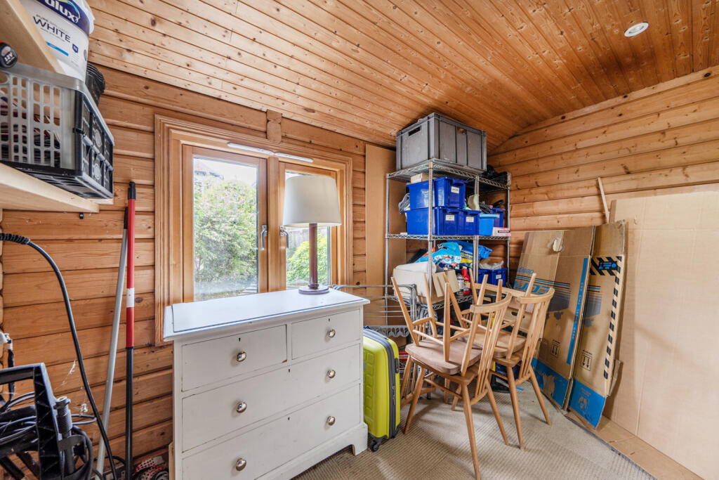 1365259-25-68f243...