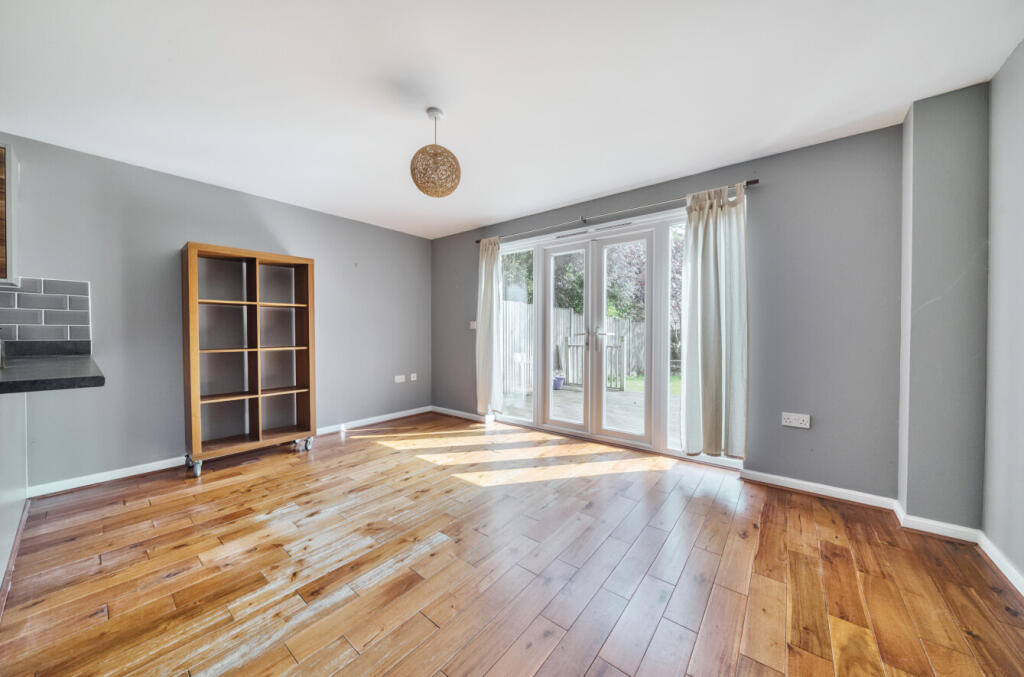 1299275-17-6853dc...