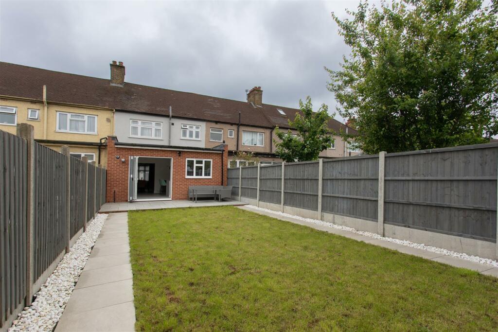 Headley Drive