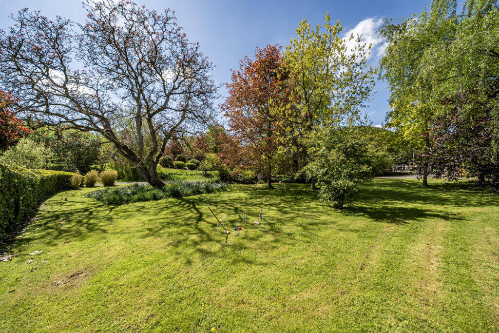 Detached Period Family House