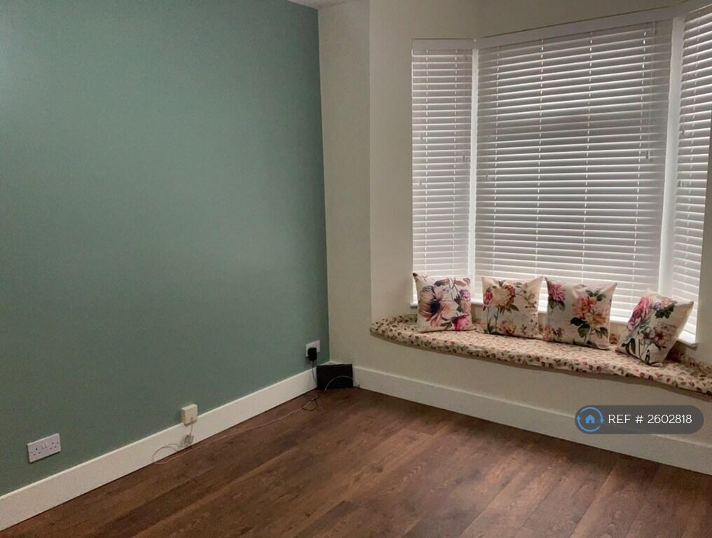 Newly Decorated 