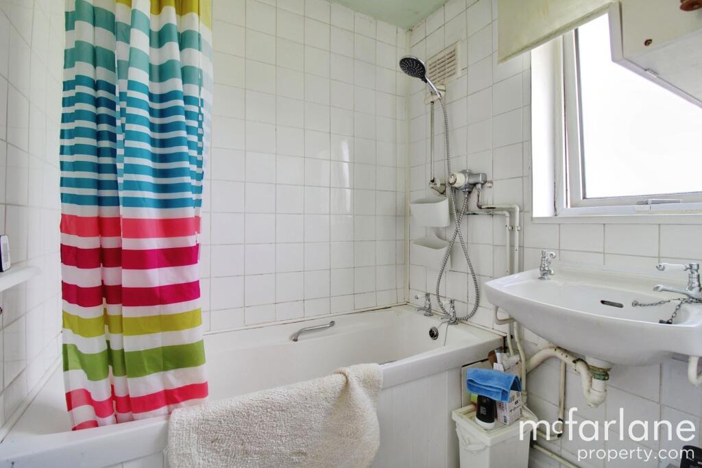 Bathroom &amp; Toilet