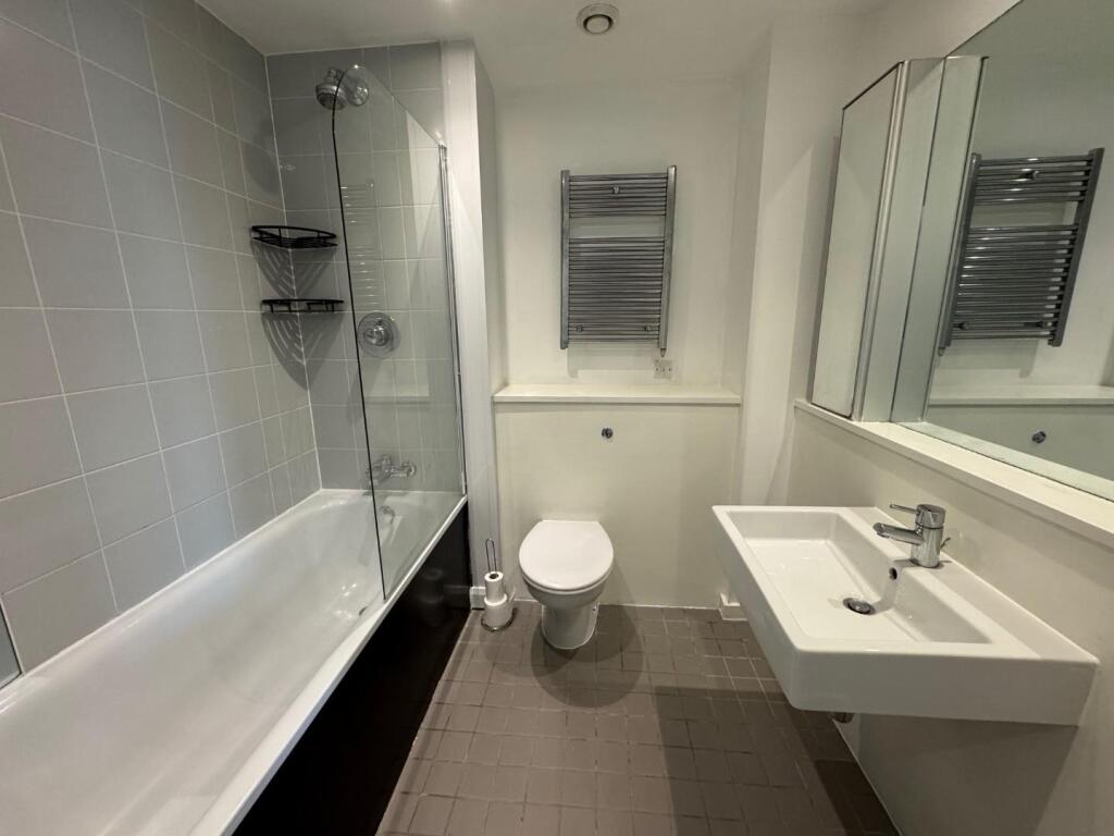 Bathroom.jpeg