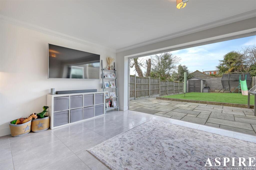 img_2574_33 copy 2.jpg