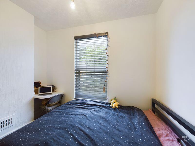 bed 3 