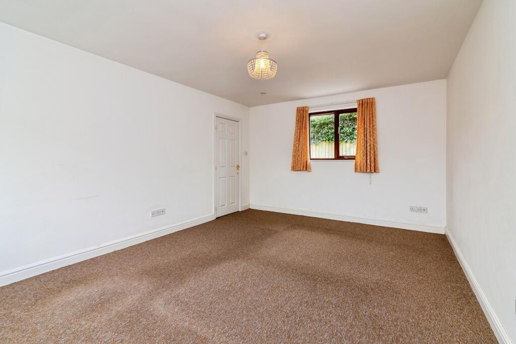 Bedroom/ Recetion