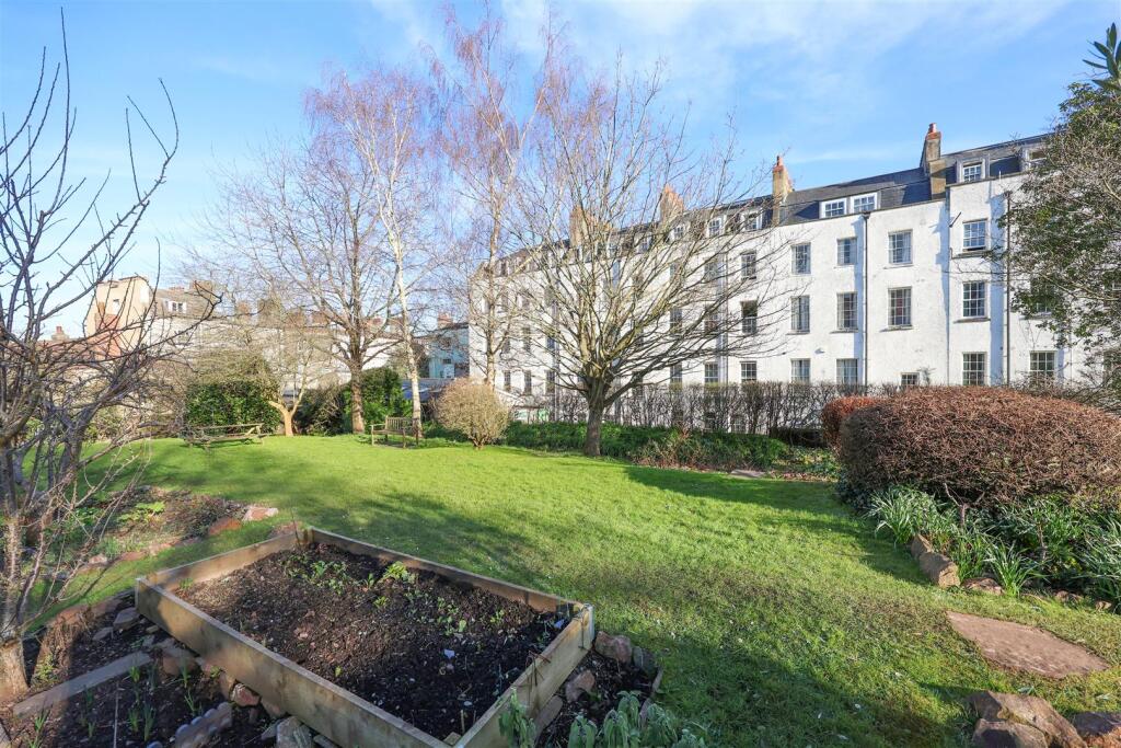 GFF 4 Richmond Terrace 30.JPG