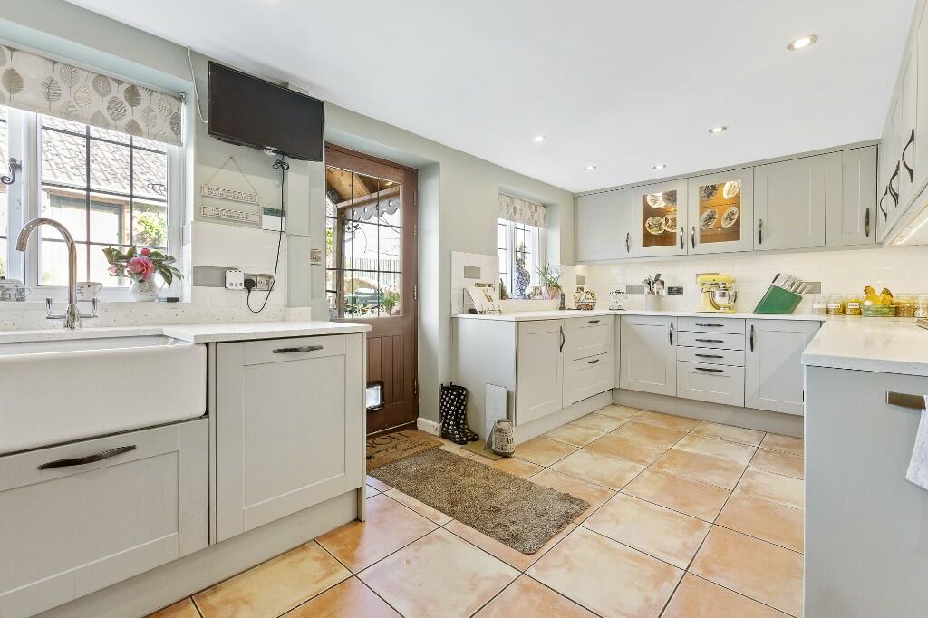 Kitchen diner