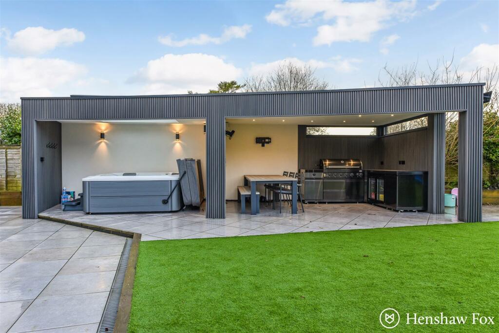 Ph32_5626867 - Copy.jpg