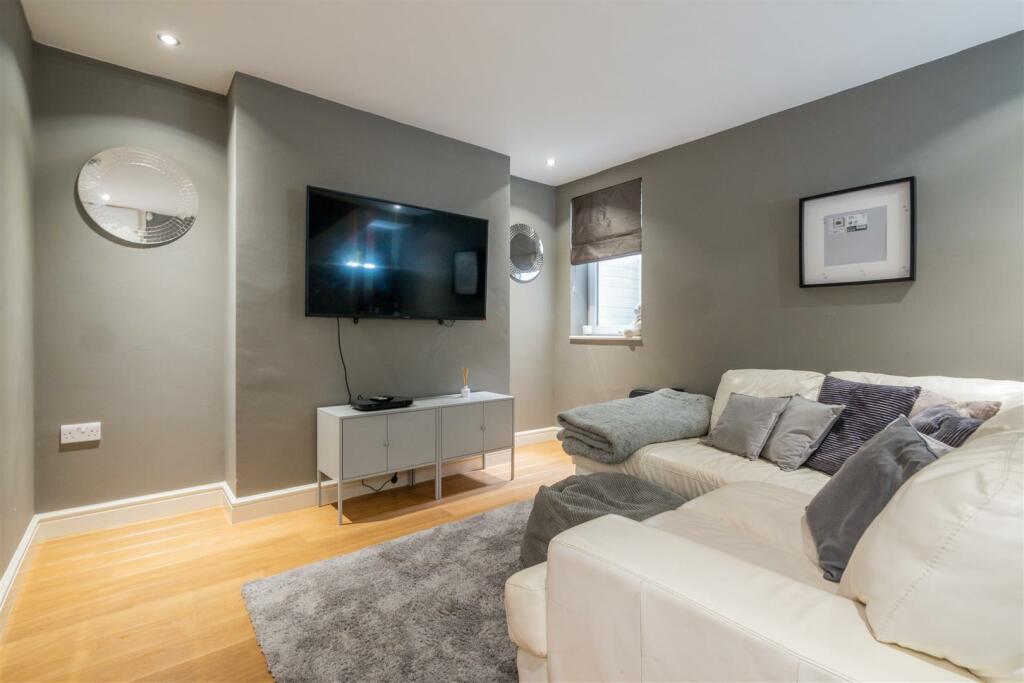 Sitting Room Aspect 2