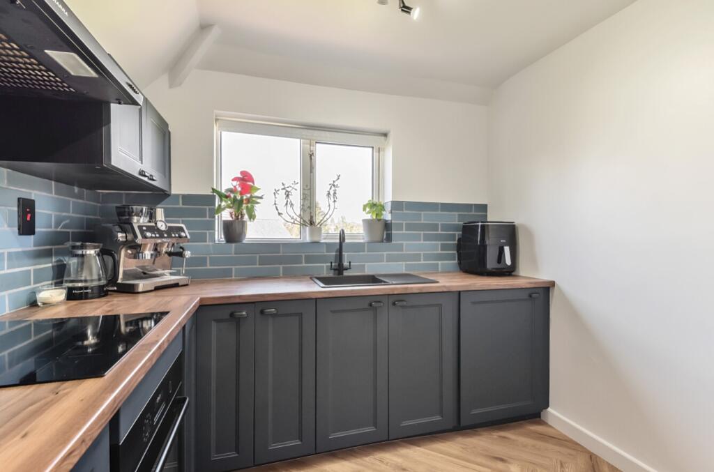 1298701-14-682ed57183d5c-ARW.NEF