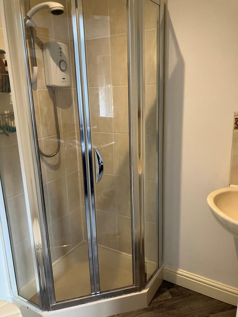 en suite new