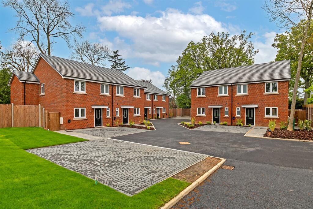 OakwoodGardens-21.jpg
