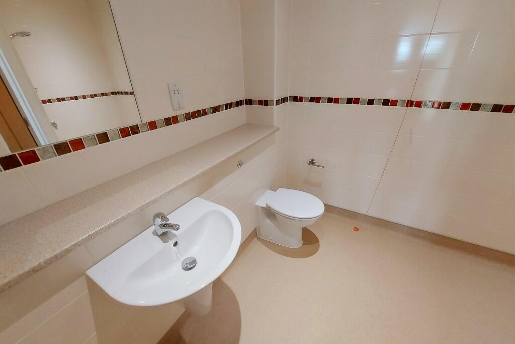 Master Ensuite 