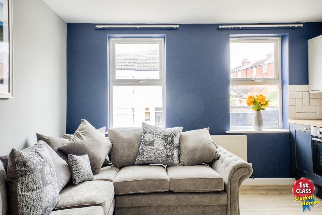 Room 9, St. Margaret Road, Coventry, West Midlands, CV1