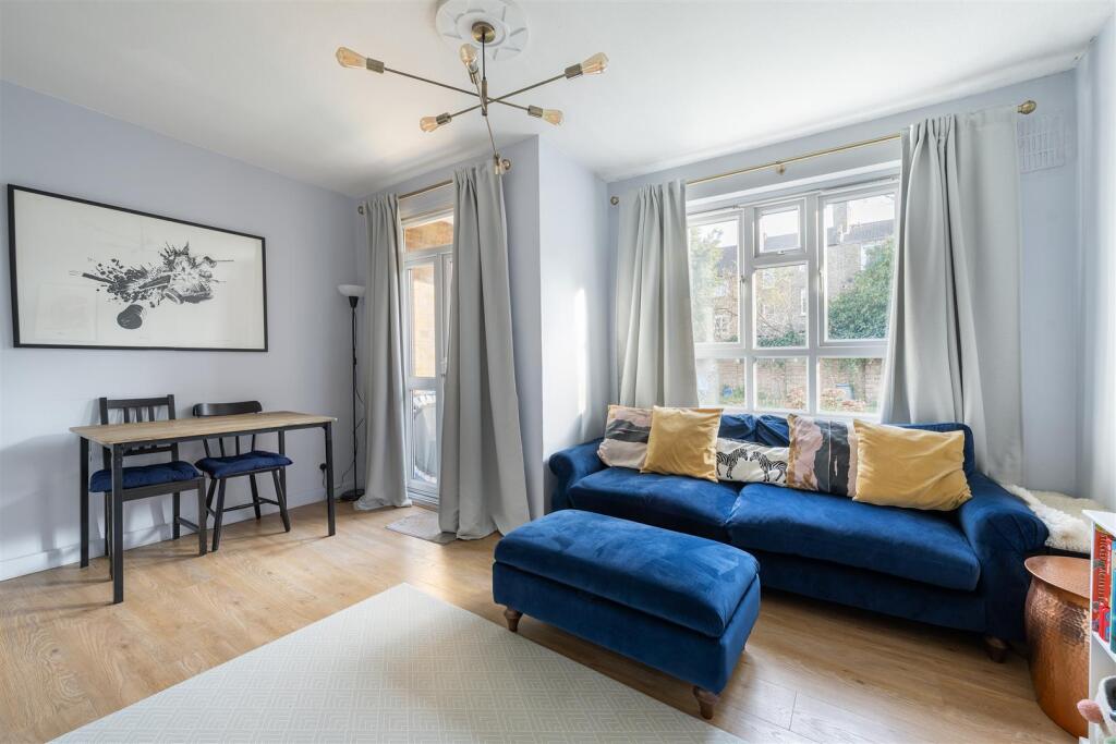 Powerscroft Road, E5