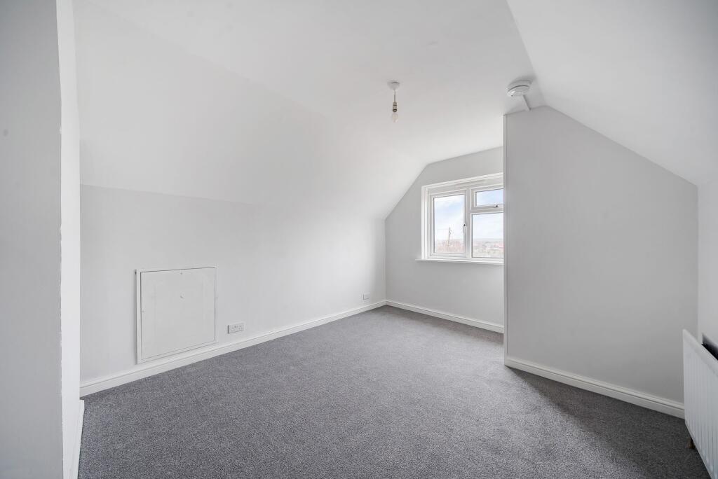 Bedroom Three (3)