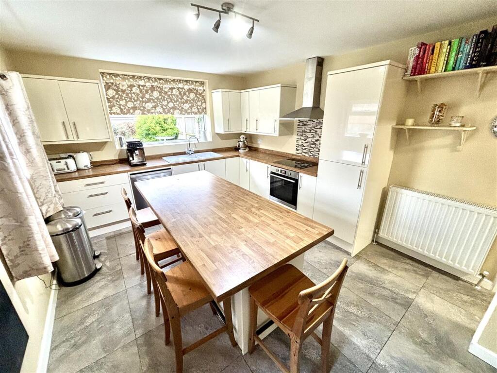 Pilgrims Way, Gilesgate, Durham