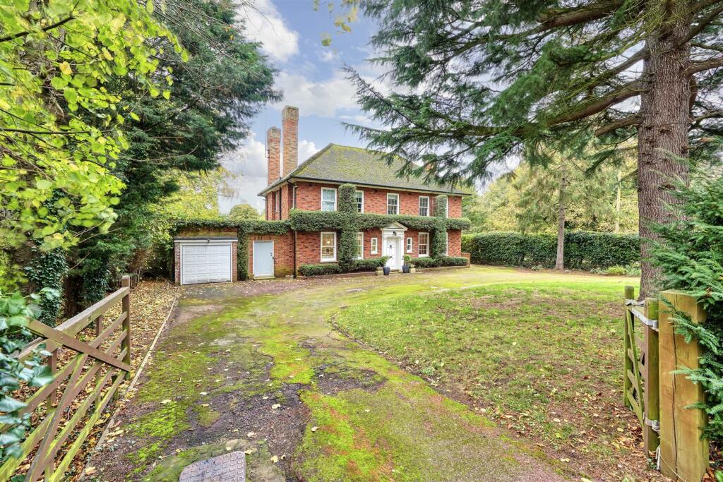 Foxhill Rushden-1.jpg