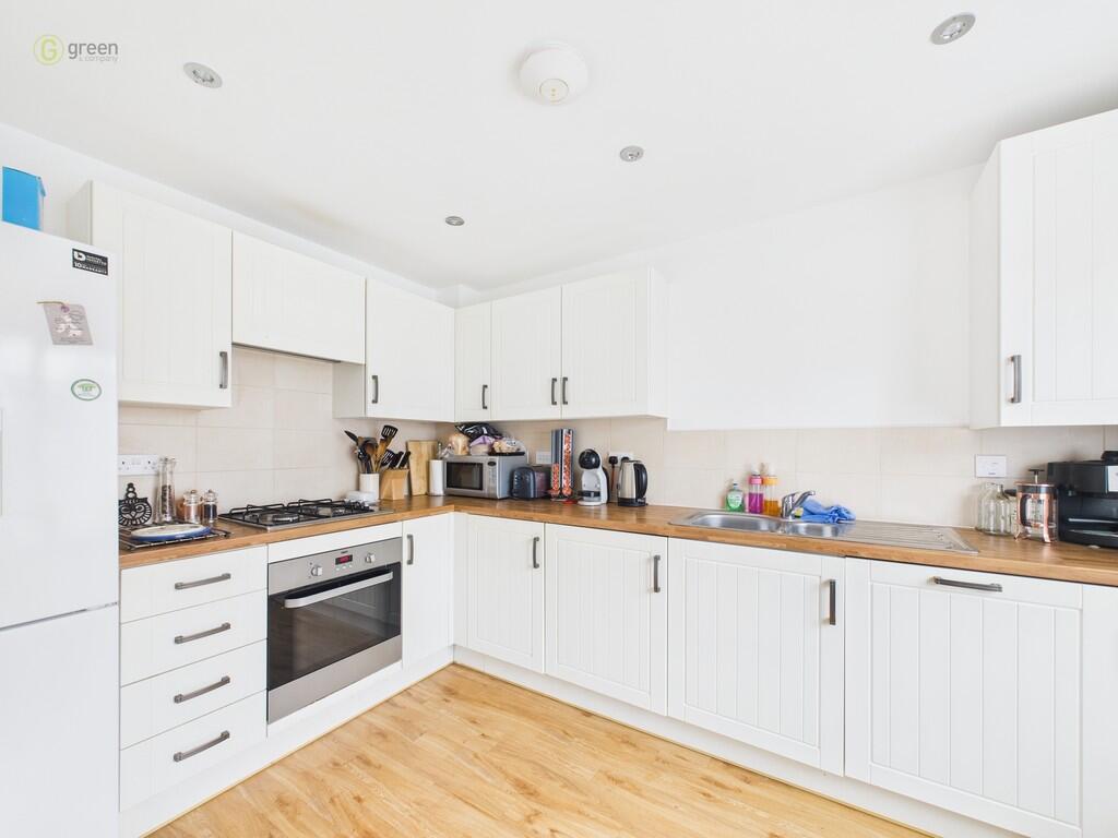 CAM04914G0-PR0295...