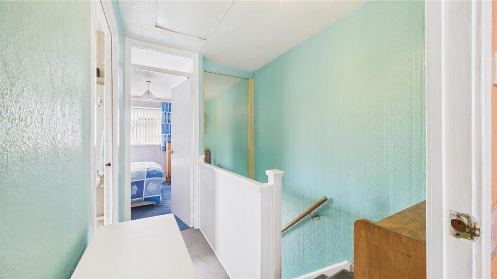 ZCAM05101G0-PR0042-STILL027 (7).jpg