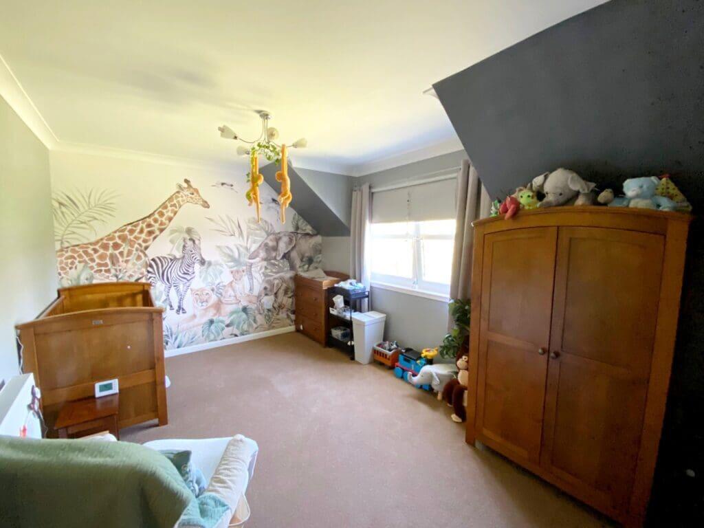 BEDROOM 4