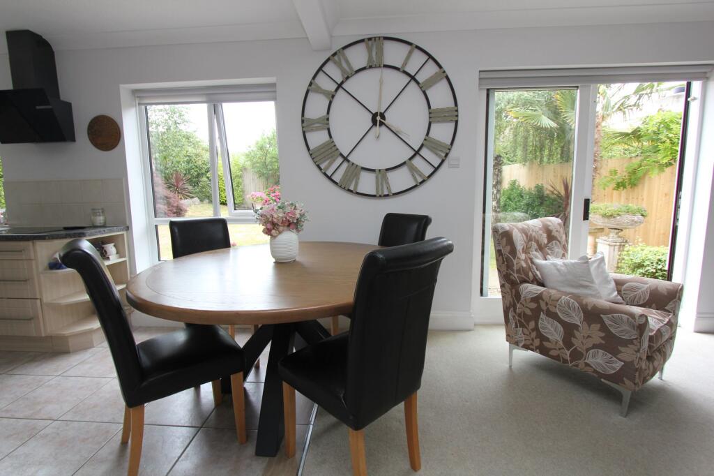 Kitchen / Dining Room  / Sitting Room